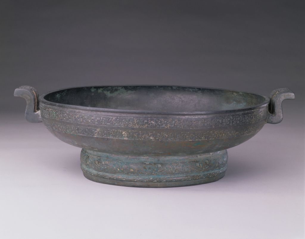 Frog animal pattern plate inlaid with red copper-China Archive